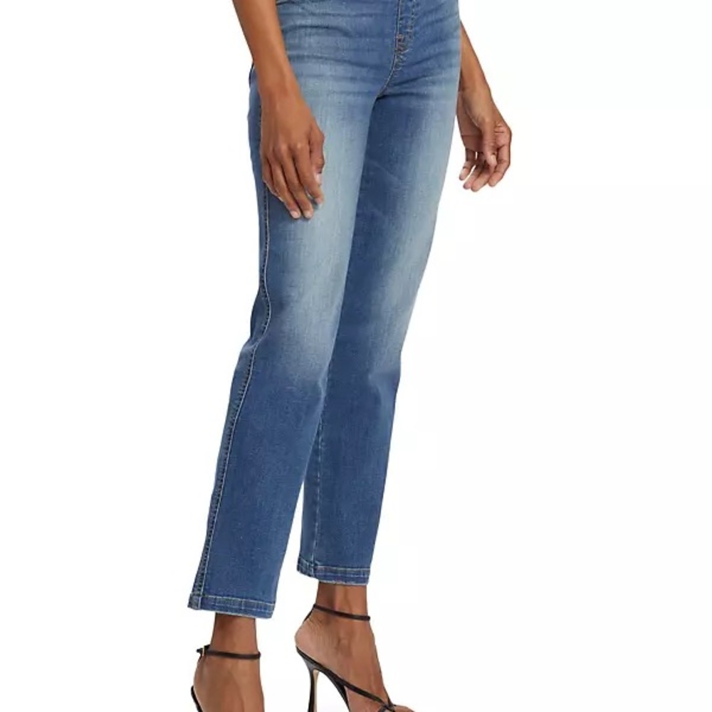 Spanx Straight Leg Jeans in Indigo- Medium
